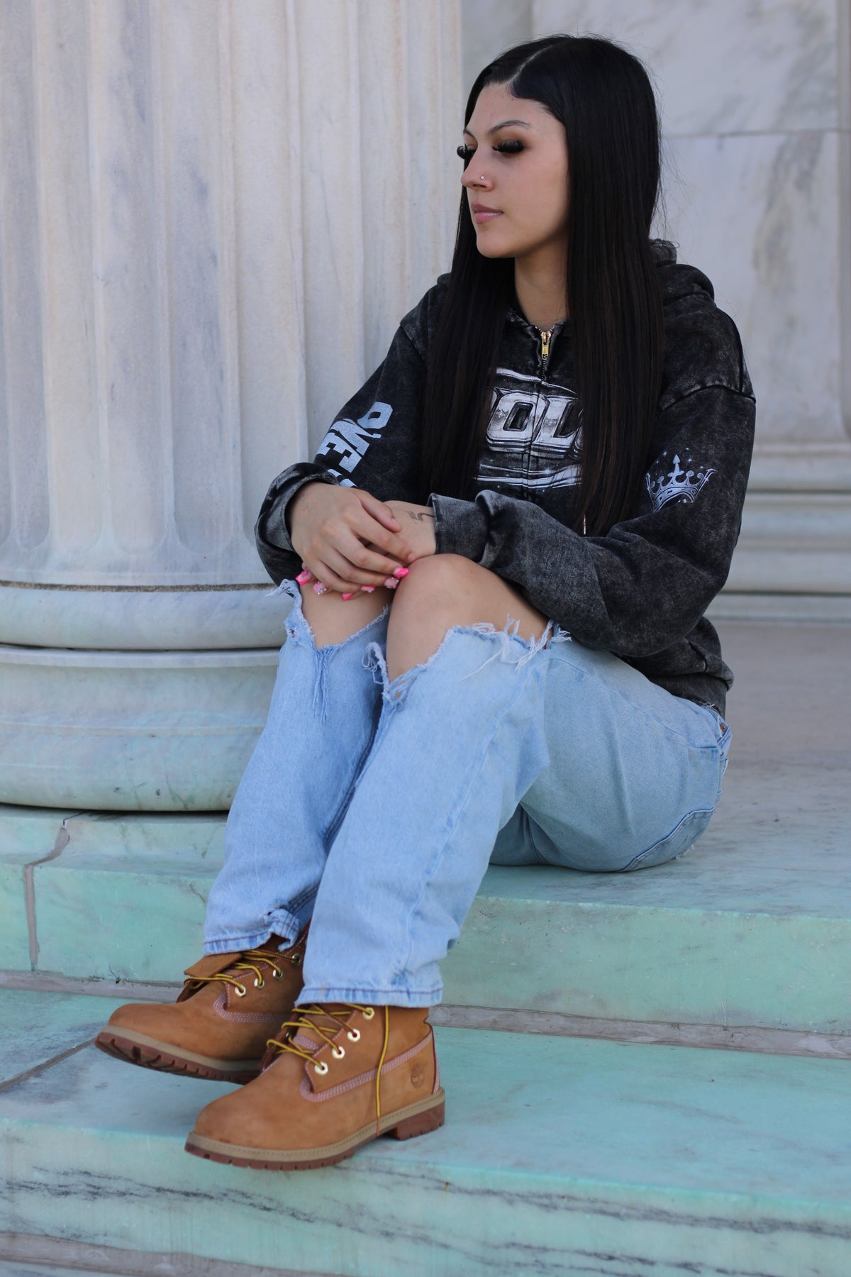 DOLO - OUT THE WAY